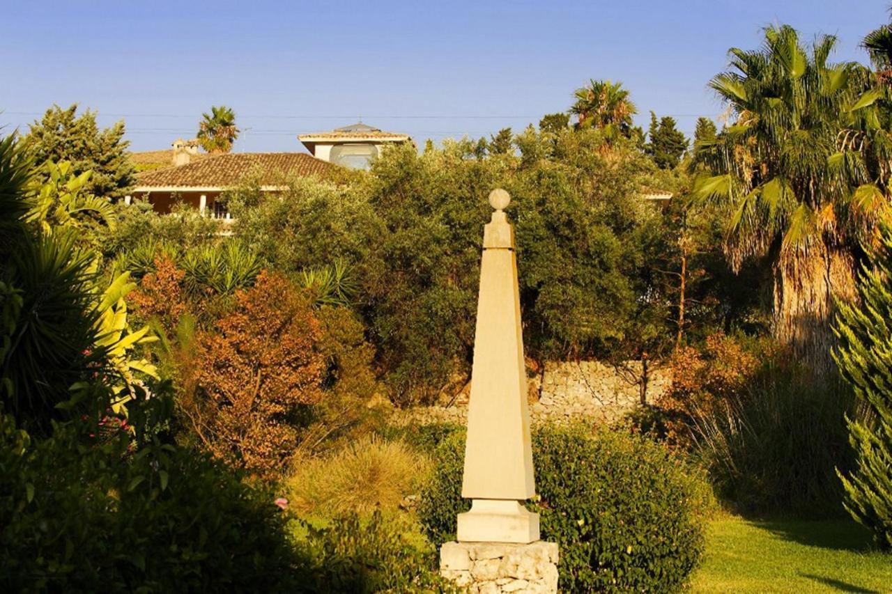 Villa Del Commendatore Sirugo Avola Luaran gambar