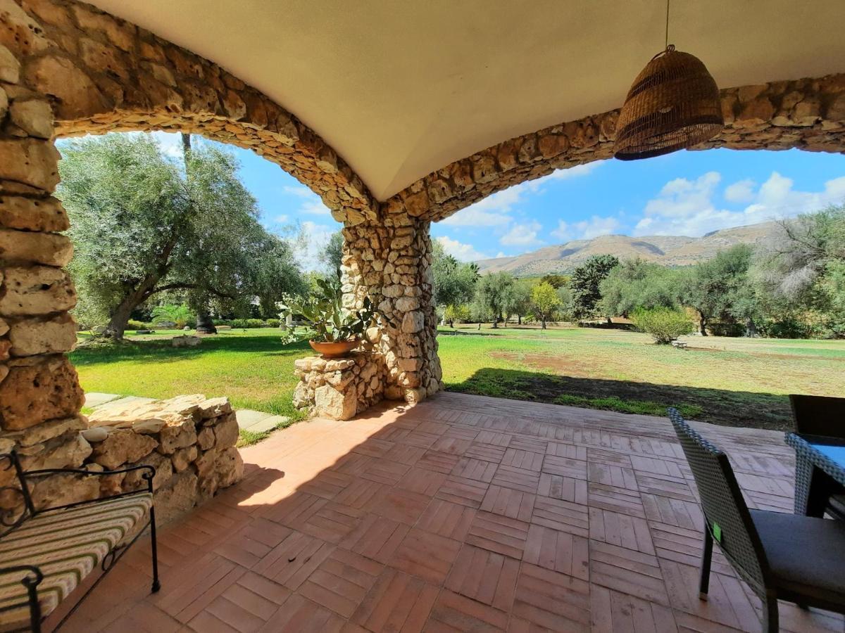 Villa Del Commendatore Sirugo Avola Luaran gambar